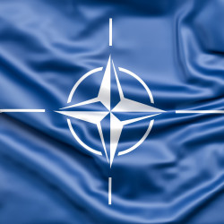 Sekretarz generalny NATO spotkał się z Donaldem Trumpem